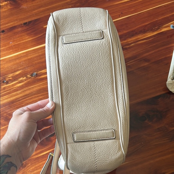 Tory Burch Cream Tote with Double-T Logo - Picture 3 of 10